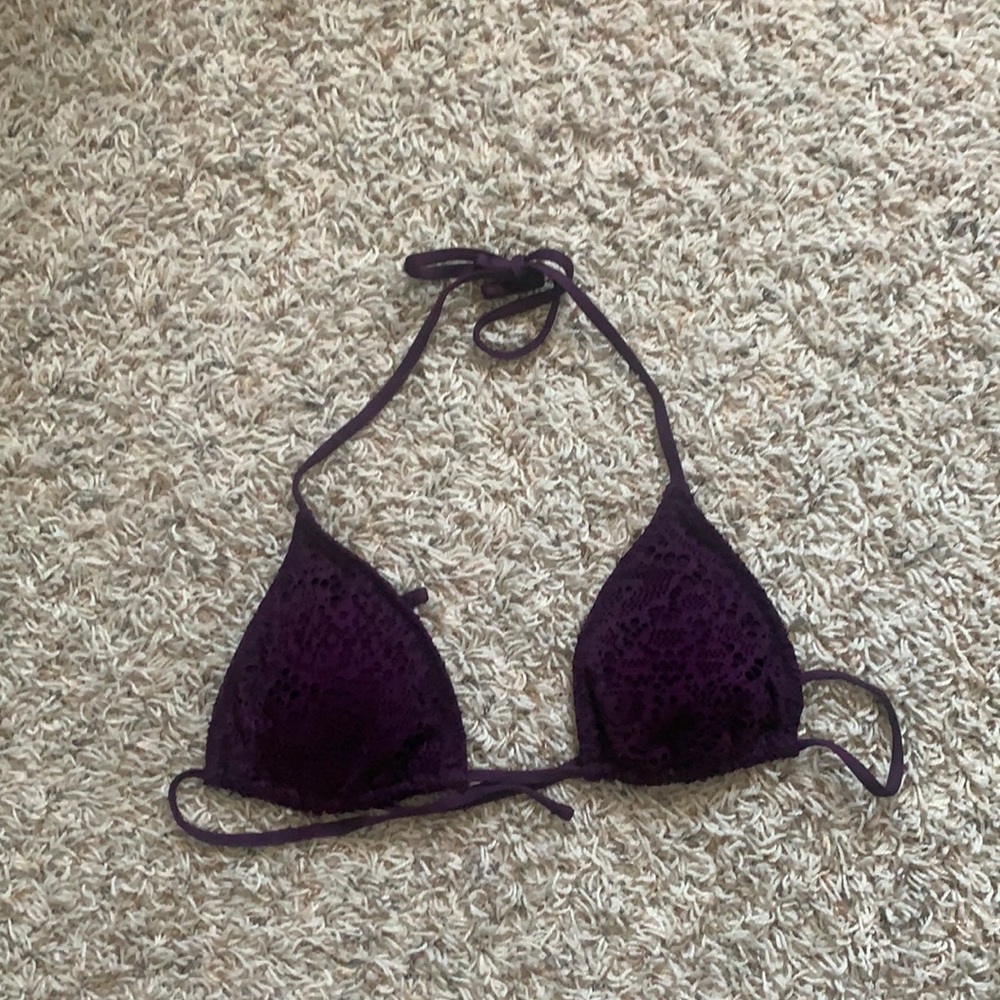 Women’s bikini top size M